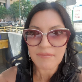 Genny, Babysitter a Campania