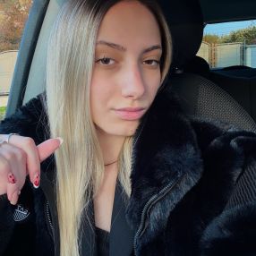 Valentina, Babysitter in Cabiate