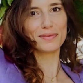Natascia, Babysitter a Genova