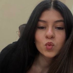 Evely, Babysitter in Saviano