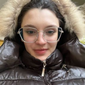 Isabella, Babysitter a Treviolo
