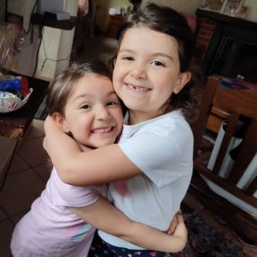 Valentina, Famiglia a Potenza Picena