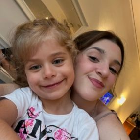 Giada, Babysitter a Cusano Milanino