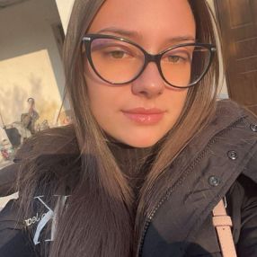 Adriana, Babysitter a Castiglione Torinese