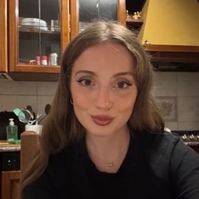 Sofia, Babysitter in Nerviano