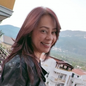 Gaudy, Babysitter a Pratola Peligna