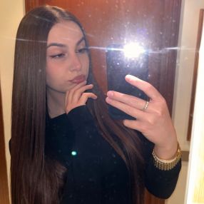Angelica, Babysitter a Veduggio Con Colzano