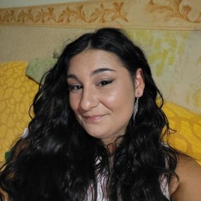 Michela, Babysitter a Pellezzano