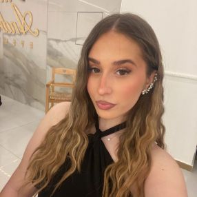 Fabiana, Babysitter a Melito di Napoli