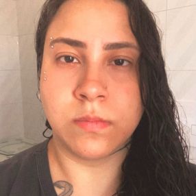 Kamyla, Babysitter a Treviolo