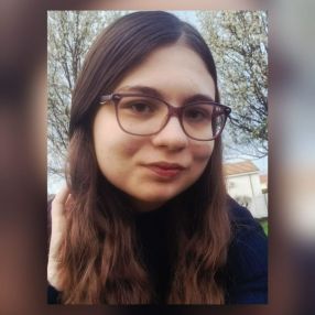 Monica, Babysitter a Settimo Milanese