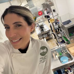 Jacqueline, Babysitter a Genova