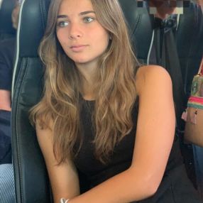 Greta, Babysitter a Dosson