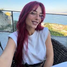 Giovanna_, Babysitter in Acerra