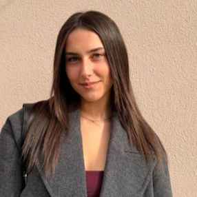 Annalisa, Babysitter a Montegiorgio