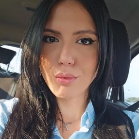 Carmela, Babysitter a Somma vesuviana