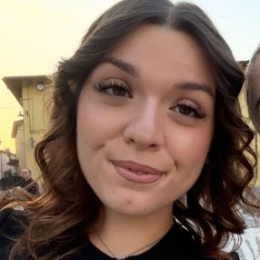 Sara, Babysitter a Bonate Sotto