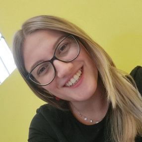 Giulia, Babysitter a Caramagna Piemonte