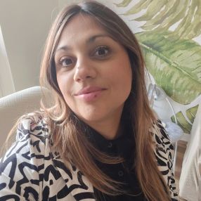 Valeria, Famiglia a Pieve Emanuele