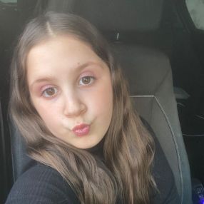Naomi, Famiglia a Giovinazzo