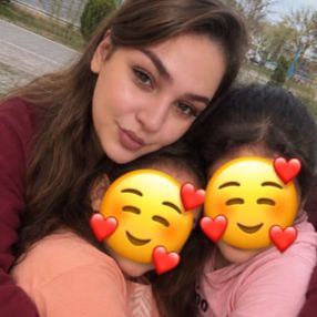 Mahdis, Babysitter a Roma
