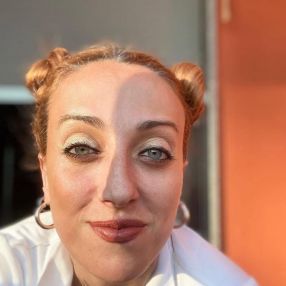 Simona, Babysitter a Catanzaro