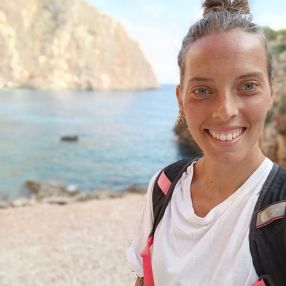 Ilaria, Babysitter a Abbiategrasso