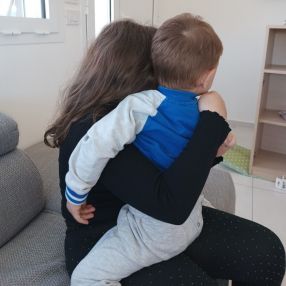 Samantha, Famiglia a Caltagirone