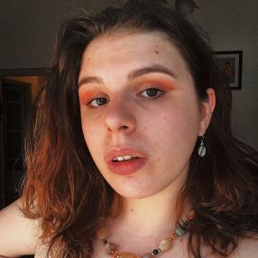 Rebecca, Babysitter a Somma lombardo