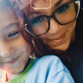 Elisa, Famiglia a Ivrea