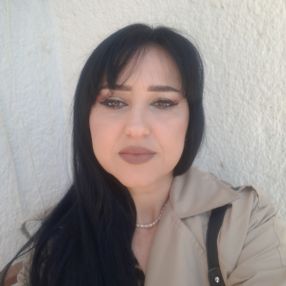 Irena, Babysitter a Provincia di Imperia