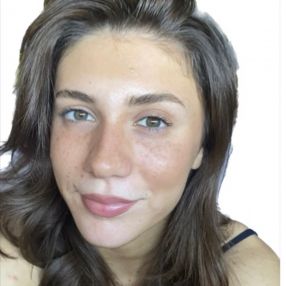 Chiara, Babysitter a Vallecrosia