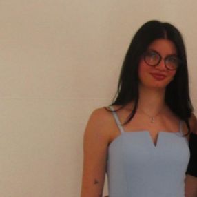 Eleonora, Babysitter a Caselle