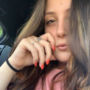 Alessia, Babysitter a Palma Campania