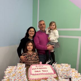 Renata simona, Family in Pomigliano D'arco