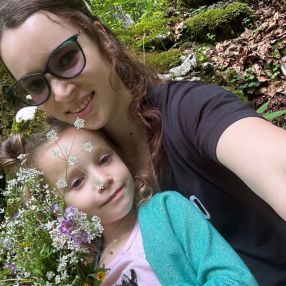 Postica, Babysitter a Peseggia