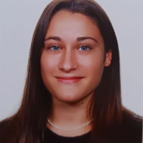 Federica, Babysitter a Vanzaghello