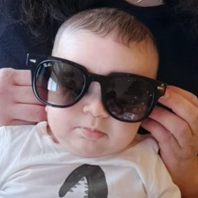 Elle, Famiglia a Gassino torinese