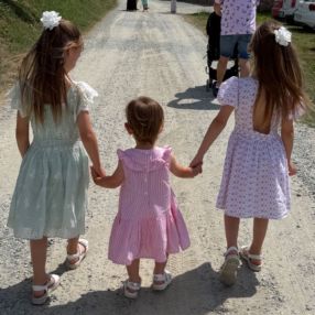 Laura, Family in Provincia di Cuneo