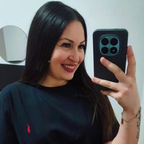 Imane, Babysitter a Osimo