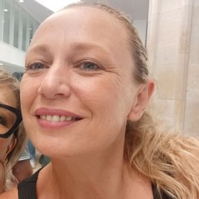 Loredana, Babysitter a Campi Salentina
