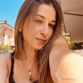 FRANCESCA, Babysitter a Castelfidardo