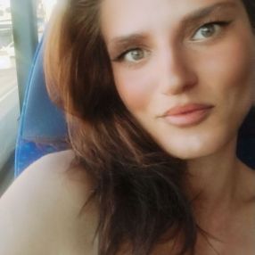 Viktoria, Babysitter a Chiesanuova