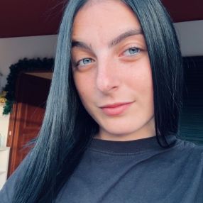 Azzurra, Babysitter a Santa Marinella