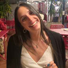 Giulia, Babysitter a Cassinetta