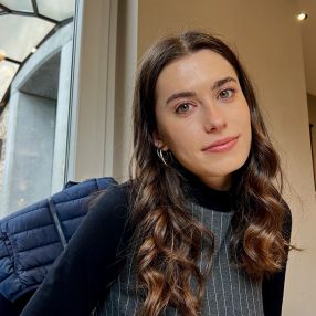 Elisa, Babysitter in Carrara