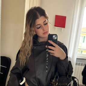 Alice, Babysitter in Gossolengo