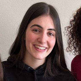 Letizia, Babysitter a Provincia di Imperia