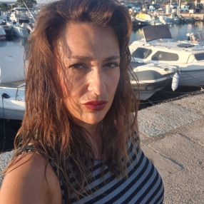 Carlotta, Babysitter a Colleverde