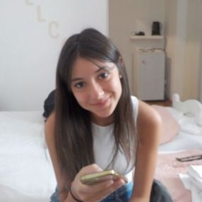 Benedetta, Babysitter in Comiso